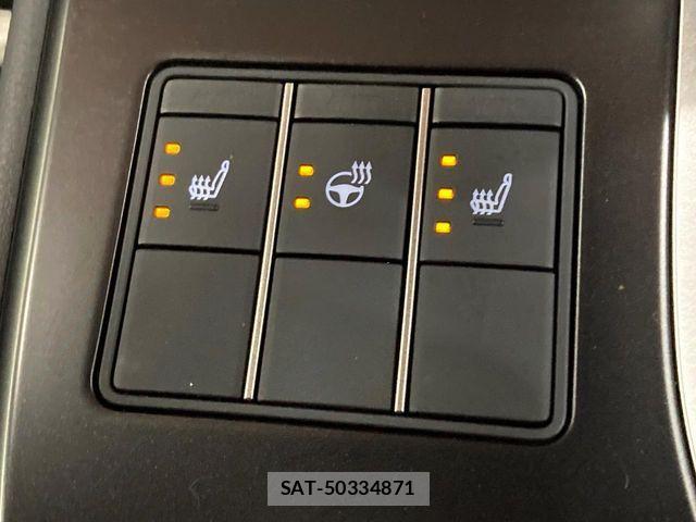 Lexus UX 2023-11 7358587-5