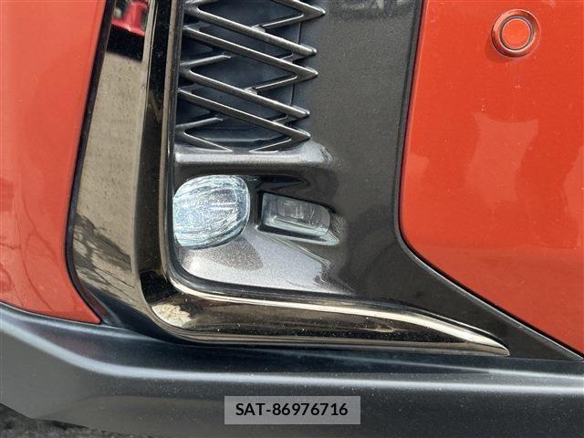 Lexus UX 2021-04 7455496-10
