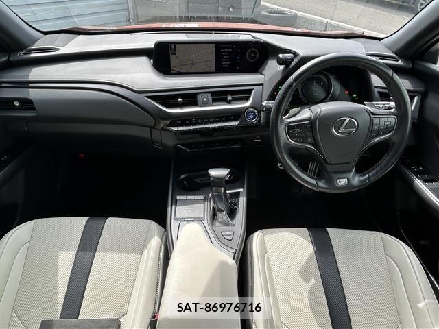 Lexus UX 2021-04 7455496-13