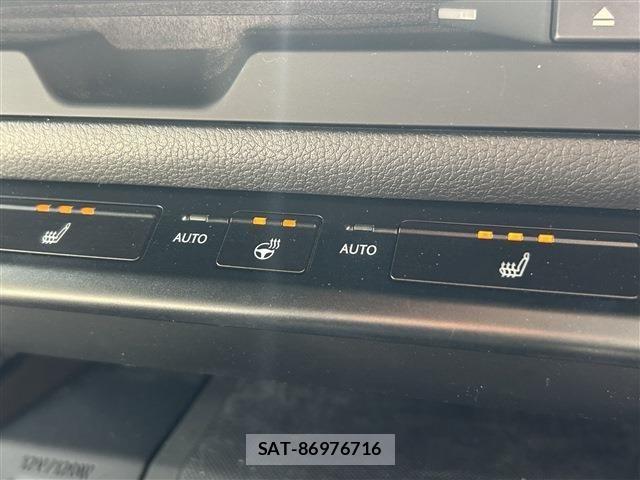 Lexus UX 2021-04 7455496-20