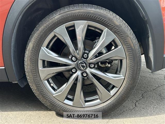 Lexus UX 2021-04 7455496-8
