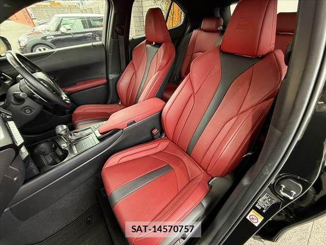Lexus UX 2019-03 7455497-18