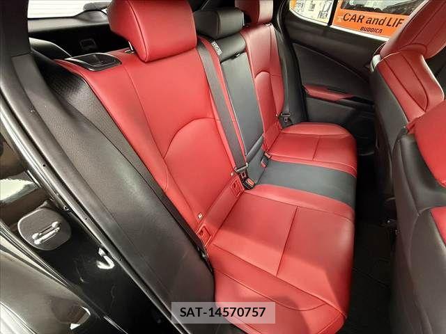 Lexus UX 2019-03 7455497-19