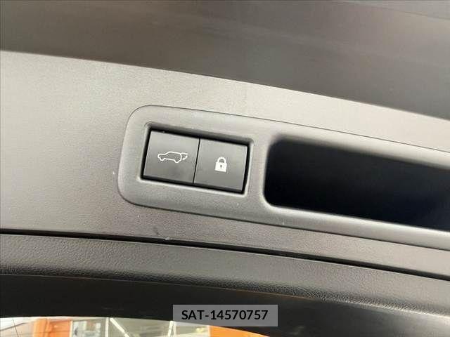 Lexus UX 2019-03 7455497-24