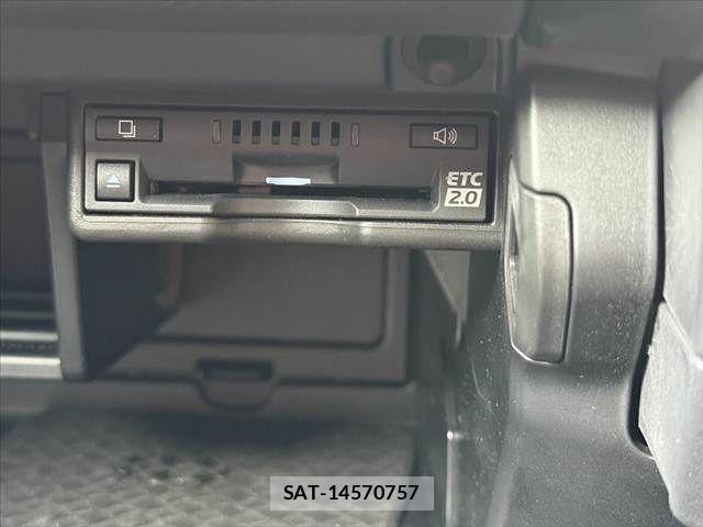 Lexus UX 2019-03 7455497-6