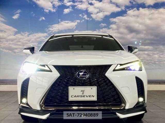 Lexus UX 2022-07 7617771-11