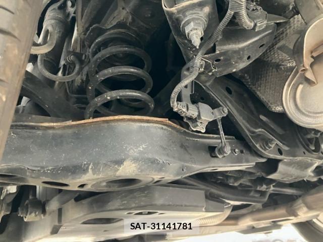 Lexus UX 2019-11 7617772-9