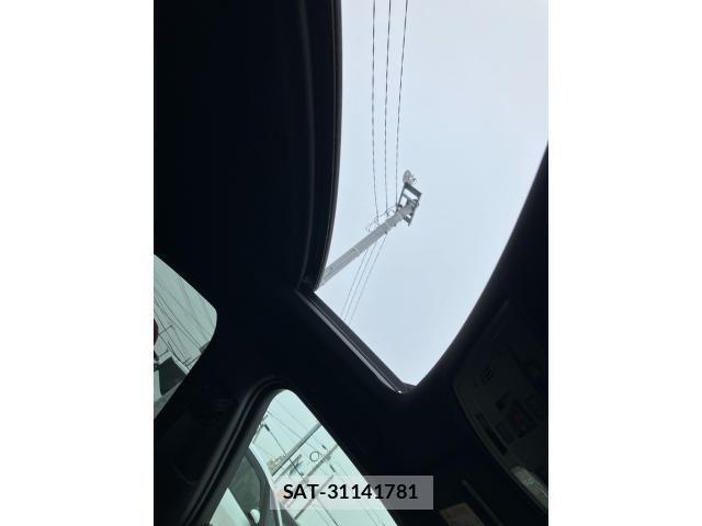Lexus UX 2019-11 7617772-20