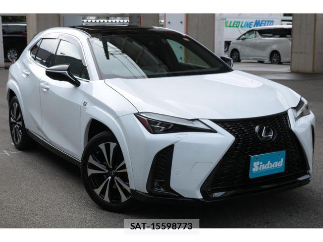 Lexus UX 2023-11 7725237-11