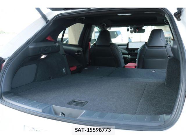 Lexus UX 2023-11 7725237-28