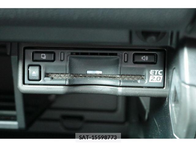 Lexus UX 2023-11 7725237-8