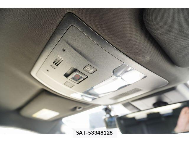 Lexus UX 2022-02 7725240-6