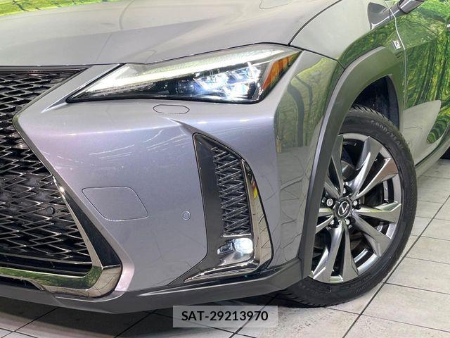 Lexus UX 2021-09 7962481-11