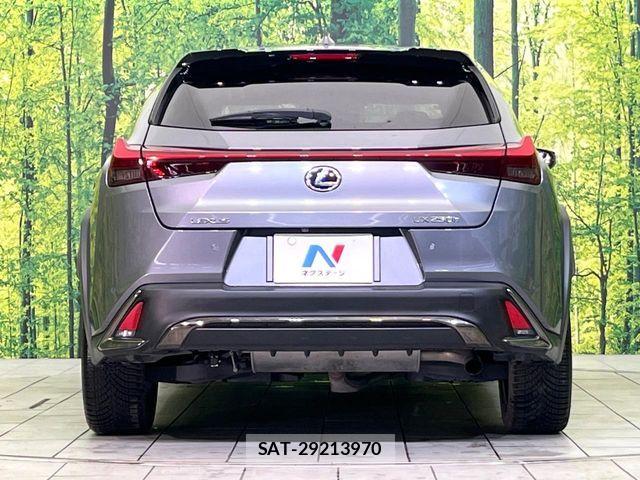 Lexus UX 2021-09 7962481-14