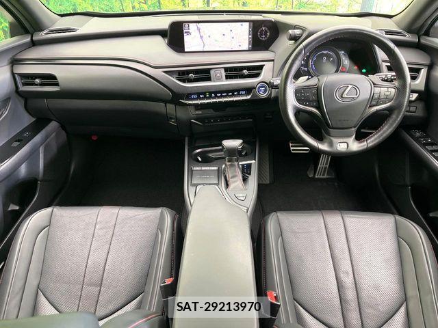 Lexus UX 2021-09 7962481-1