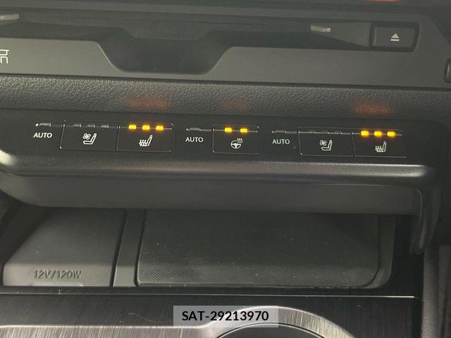 Lexus UX 2021-09 7962481-6