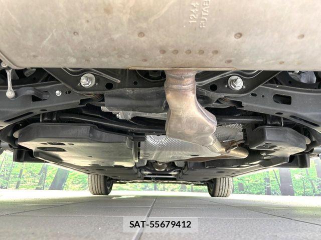 Lexus UX 2021-11 7979816-18