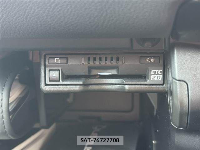 Lexus UX 2019-11 8208480-28