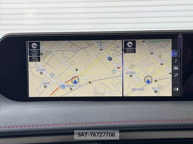 Lexus UX 2019-11 8208480-2