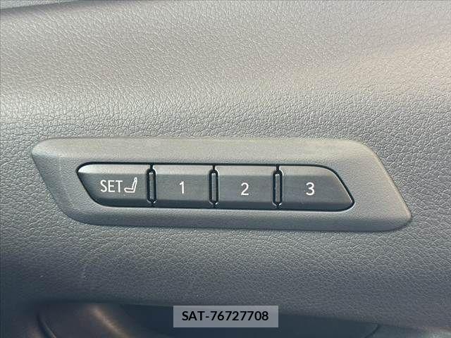 Lexus UX 2019-11 8208480-29