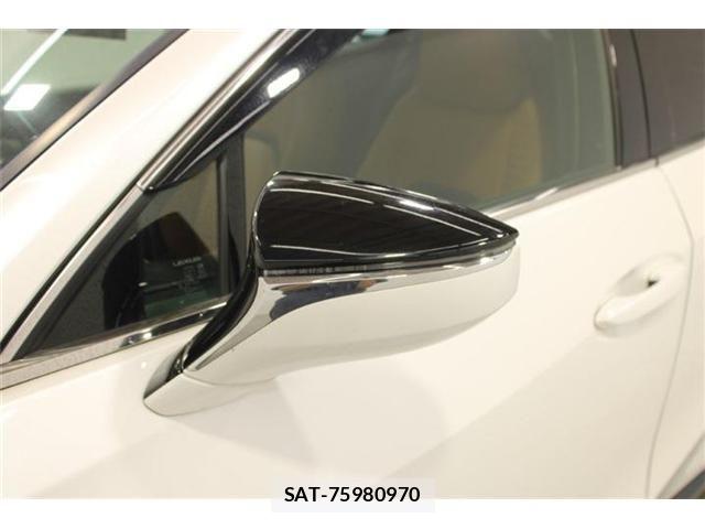 Lexus UX 2019-03 8315246-24