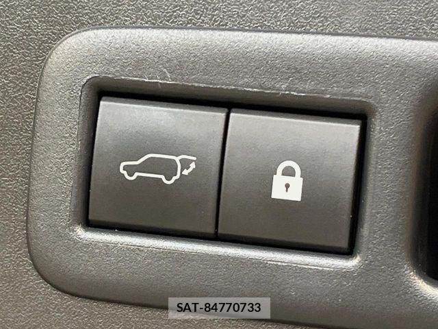 Lexus UX 2019-12 8366797-4
