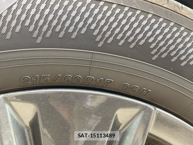 Lexus UX 2019-09 8413351-8