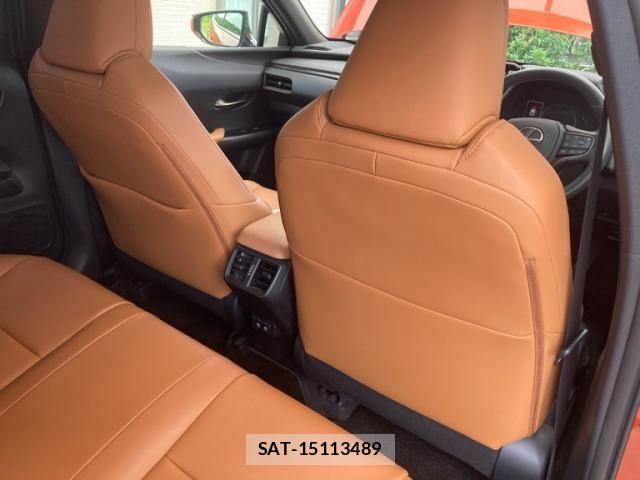 Lexus UX 2019-09 8413351-14
