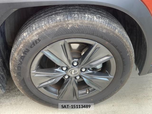 Lexus UX 2019-09 8413351-7