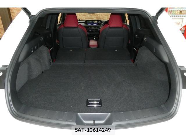 Lexus UX 2019-08 8562505-12