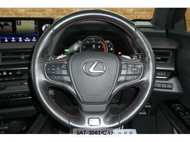 Lexus UX 2019-08 8562505-22
