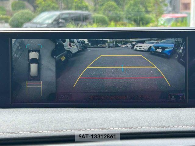 Lexus UX 2019-08 8562506-4