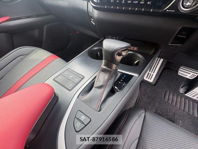 Lexus UX 2023-01 8666435-12