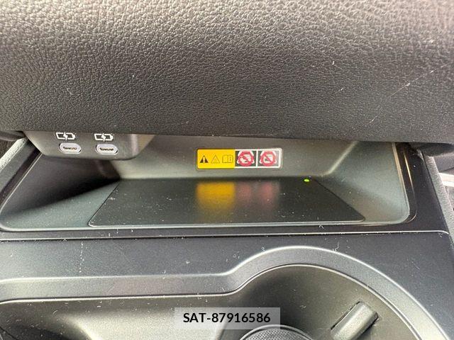 Lexus UX 2023-01 8666435-13