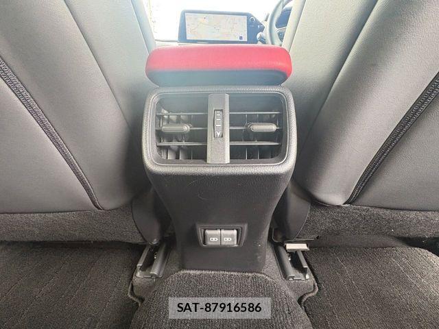 Lexus UX 2023-01 8666435-23