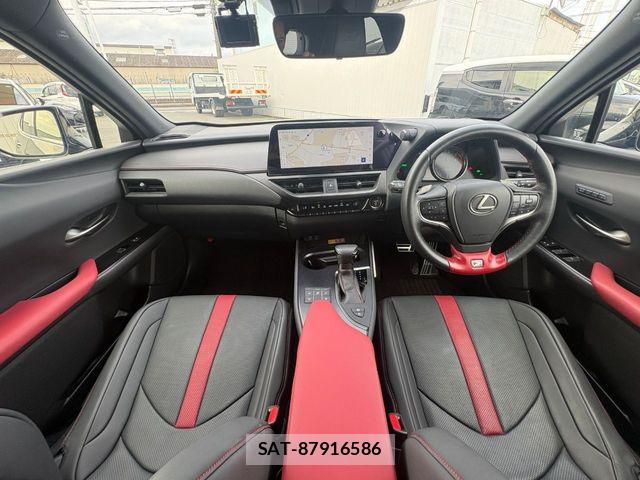 Lexus UX 2023-01 8666435-8