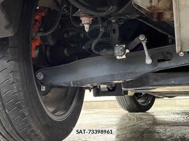 Lexus UX 2023-06 8849620-18