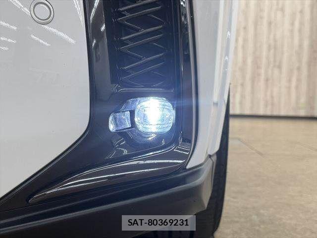Lexus UX 2023-05 8880578-12