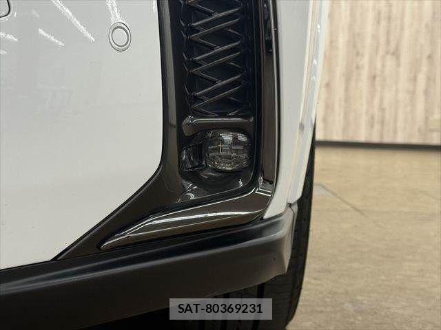 Lexus UX 2023-05 8880578-22