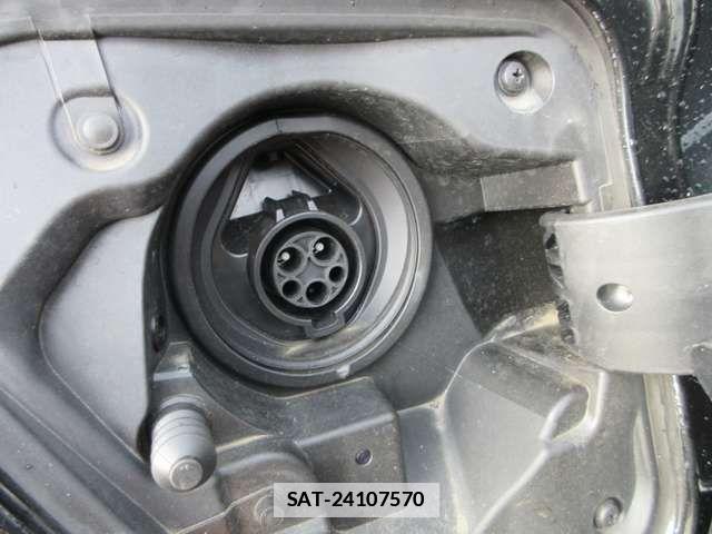 Lexus UX 2022-02 1176771-11
