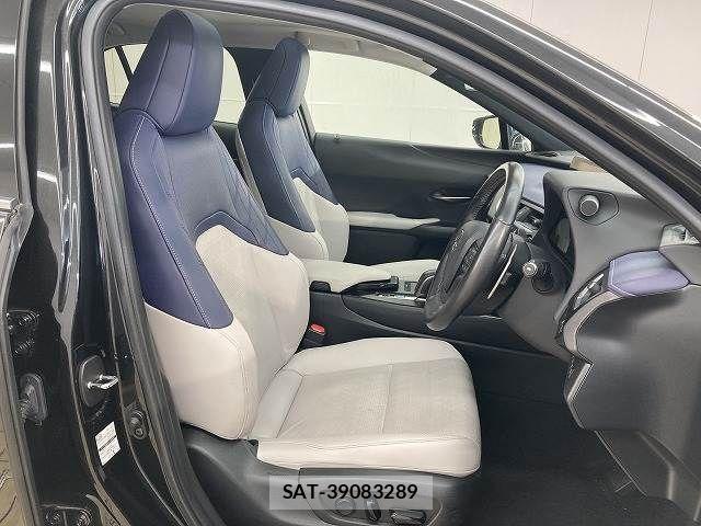 Lexus UX 2021-06 1328254-11