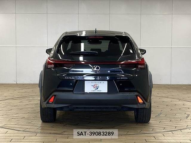 Lexus UX 2021-06 1328254-14