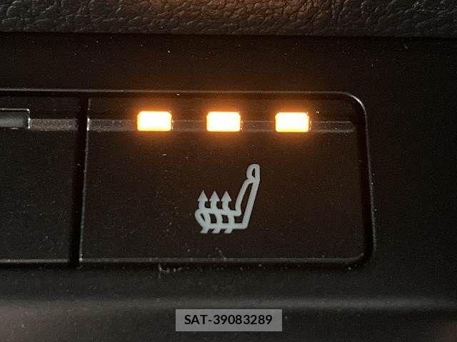 Lexus UX 2021-06 1328254-6