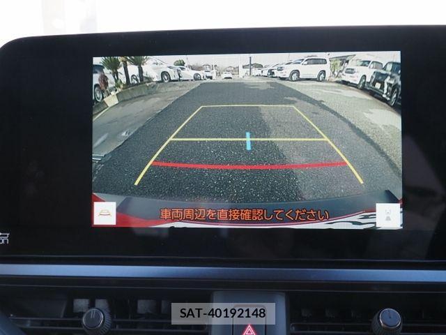 Lexus UX 2024-01 2211043-20