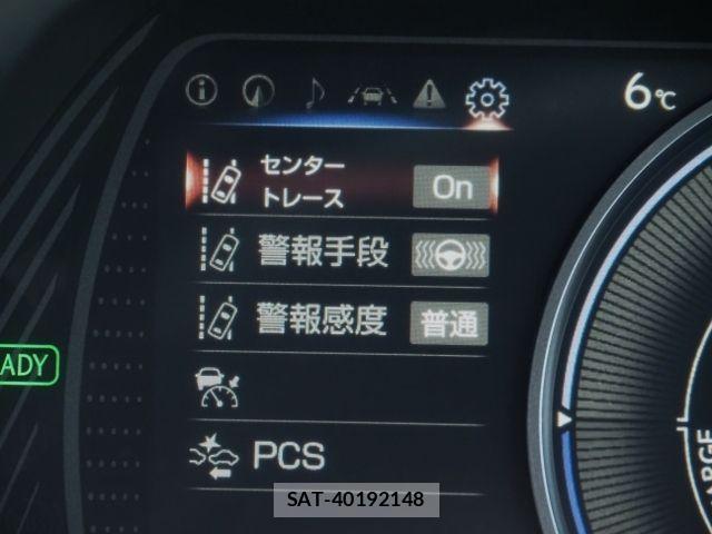 Lexus UX 2024-01 2211043-22