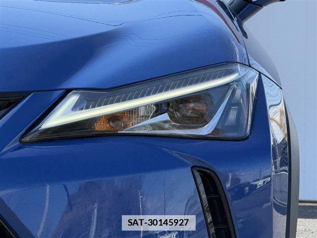 Lexus UX 2021-06 2963204-25
