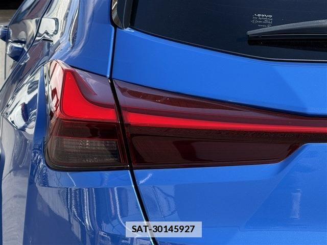 Lexus UX 2021-06 2963204-27