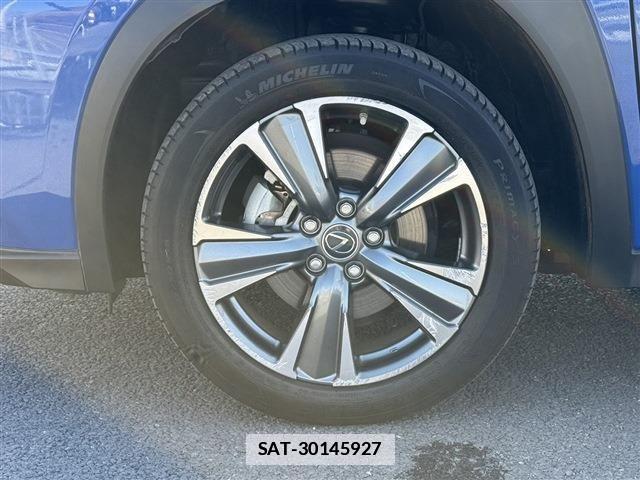 Lexus UX 2021-06 2963204-29