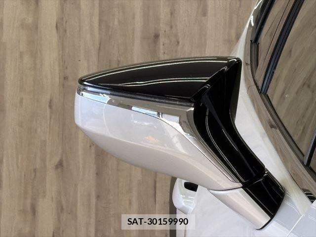 Lexus UX 2021-03 3907308-26