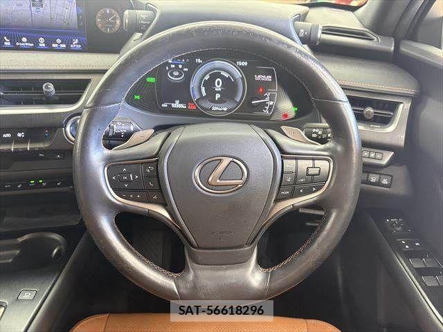 Lexus UX 2021-03 3907313-12